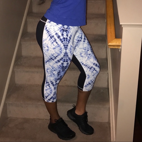 Tights - Picture 2 of 3